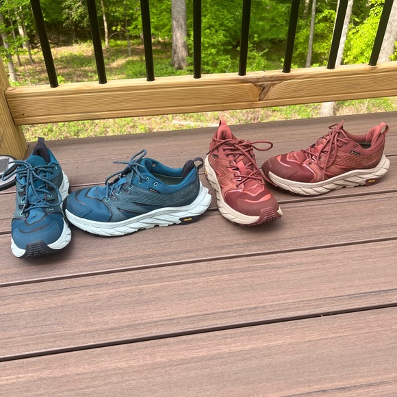 2 women's Hoka Anacapa GORETEX WATERPROOF Hiking shoes sz 8B - Picture 2 of 8